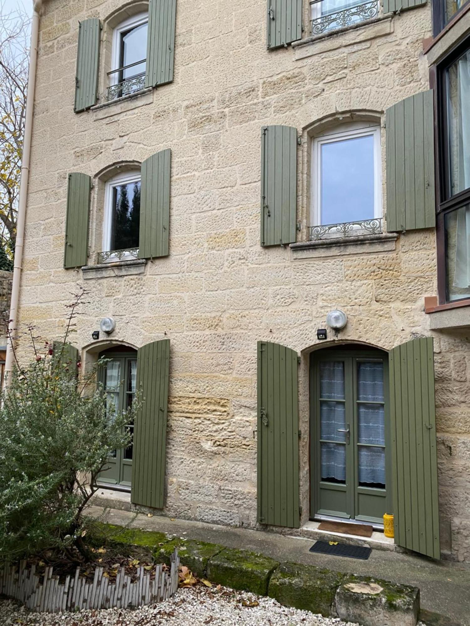 Petit Loft Sur Jardin En Centre-Ville Uzès Екстериор снимка